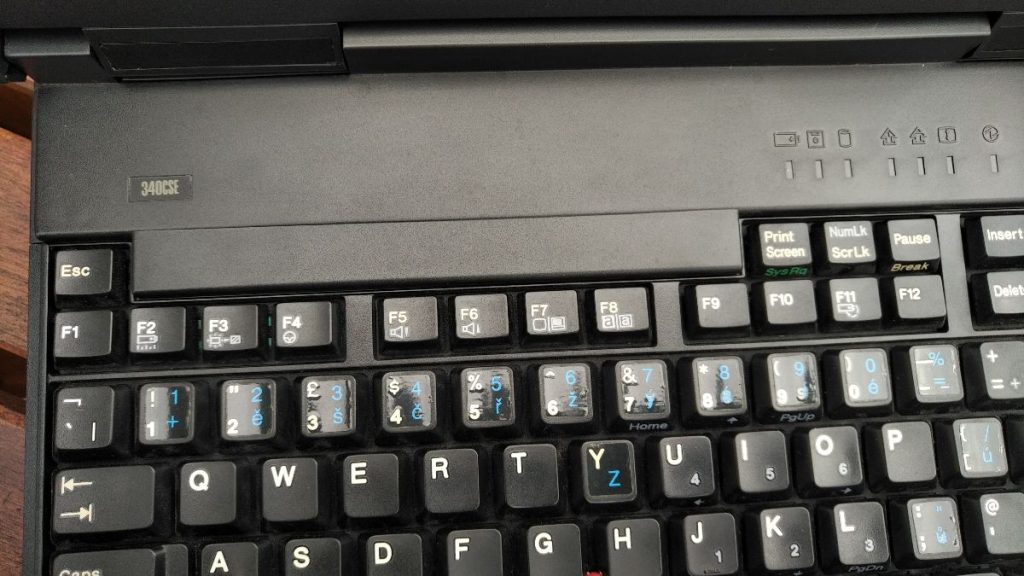 IBM ThinkPad 340CSE-瑞邦电脑