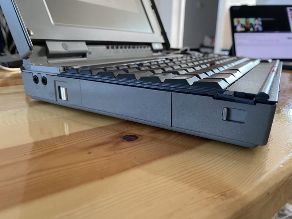 IBM ThinkPad 750,750C-瑞邦电脑