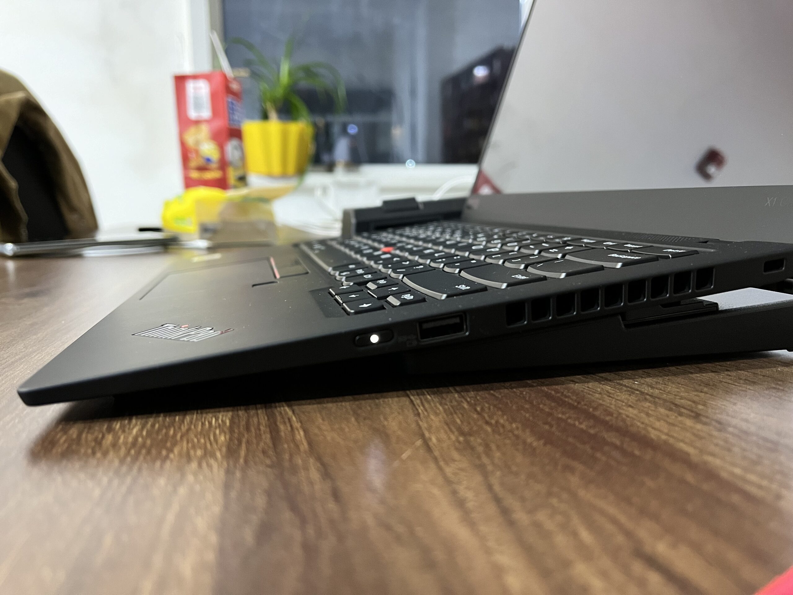 ThinkPad 底座扩展坞高级版（40AJ0135CN）-瑞邦电脑