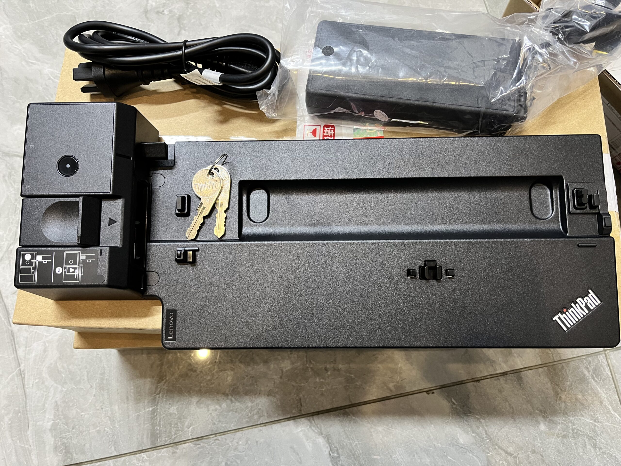 ThinkPad 底座扩展坞高级版（40AJ0135CN）-瑞邦电脑